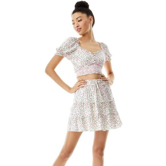 Alice and Olivia skirt - Size Medium*